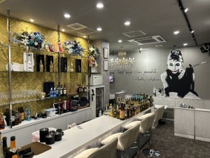  テンカラット Girl’s Lounge 10ct 天満 画像1 